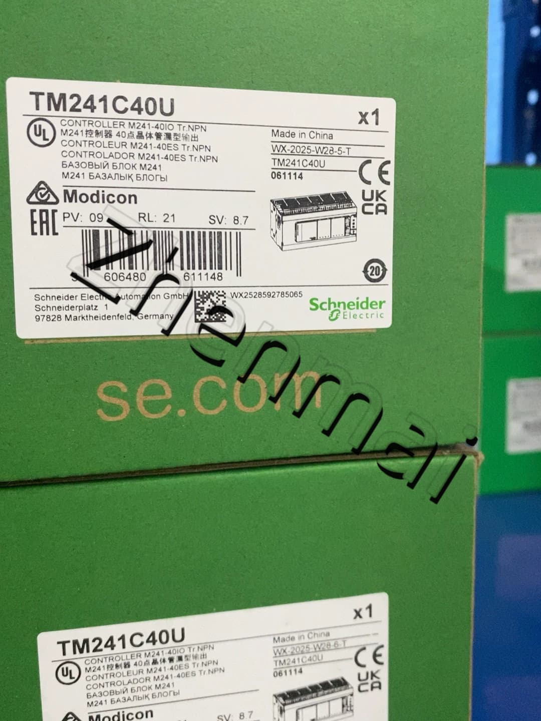100%-ban vadonatúj, eredeti és eredeti Schneider TM241C40U Frekvenciaváltók, megszakítók, mágneskapcsolók, védőeszközök