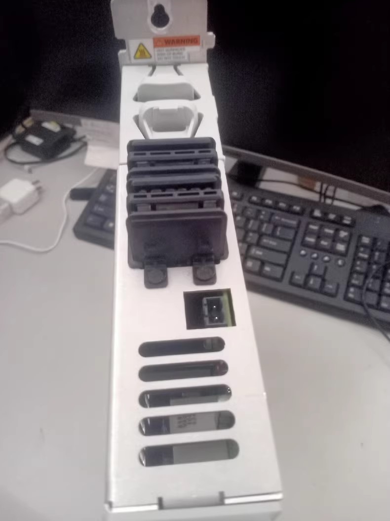 2198-CAPMOD-2240 Kinetix 5700 kupakmodul, vadonatúj és eredeti Gyors szállítás