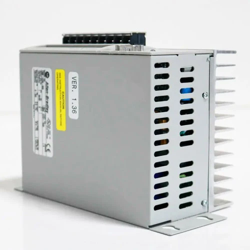 Vadonatúj eredeti Allen-Bradley 1398-DDM-009 digitális szervo meghajtó gyors szállítás