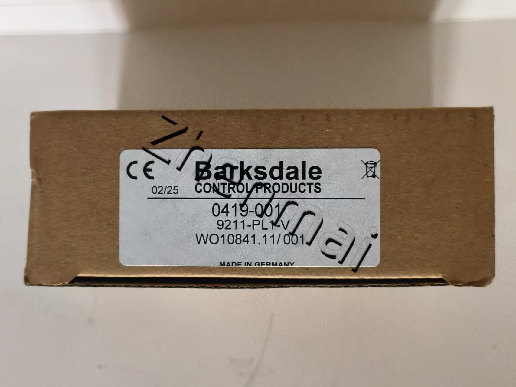 Vadonatúj eredeti Barksdale 9211-PL1-V 0419-001 Nyomásérzékelő Szintkapcsoló Áramláskapcsoló Nyomáskapcsoló Gyors szállítás
