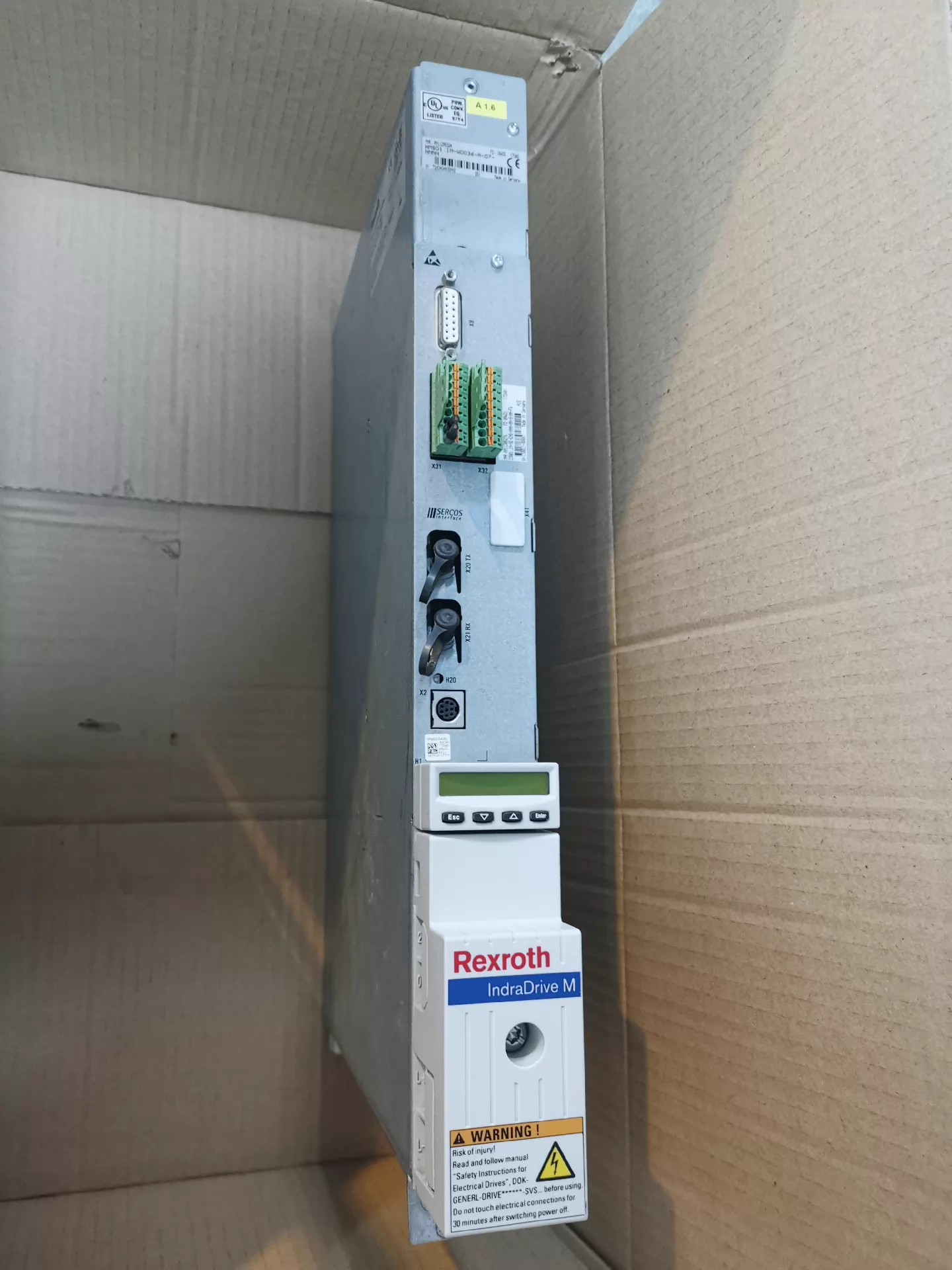 Vadonatúj eredeti Bosch Rexroth szervohajtás HMS01.1N-W0036-A-07-NNNN szervomotor gyors szállítás