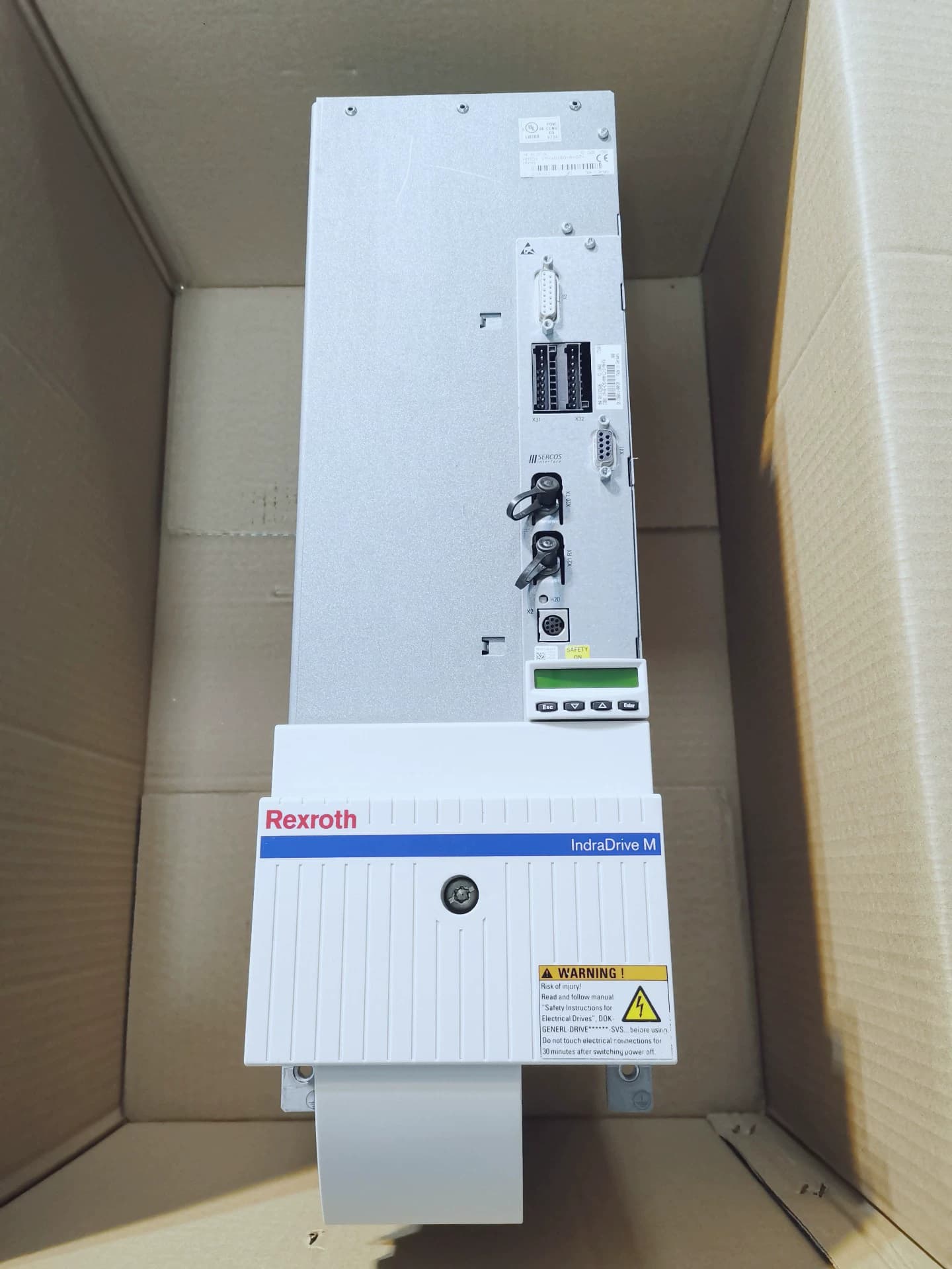 Vadonatúj eredeti Bosch Rexroth szervohajtás HMS01.1N-W0150-A-07-NNNN szervomotor gyors szállítás