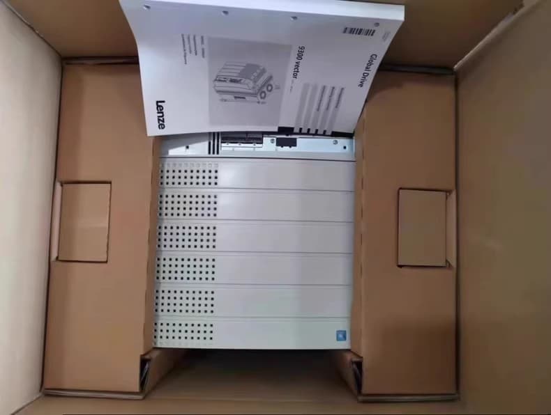 Eredeti új Lenze E94ASSE2924 ipari I/O modul FedEx DHL gyors szállítás